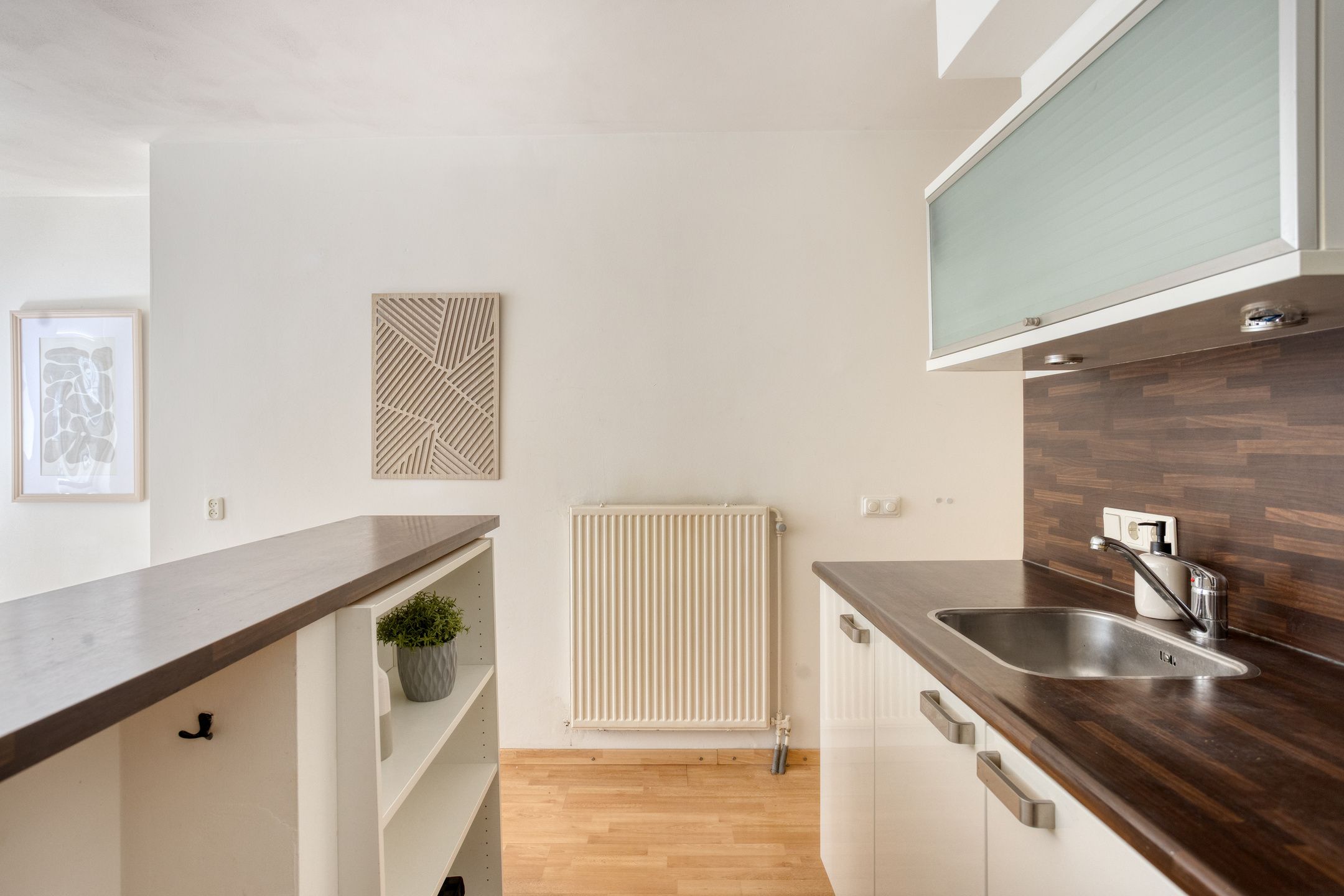 Photo 15 of Edenstraat 15-C