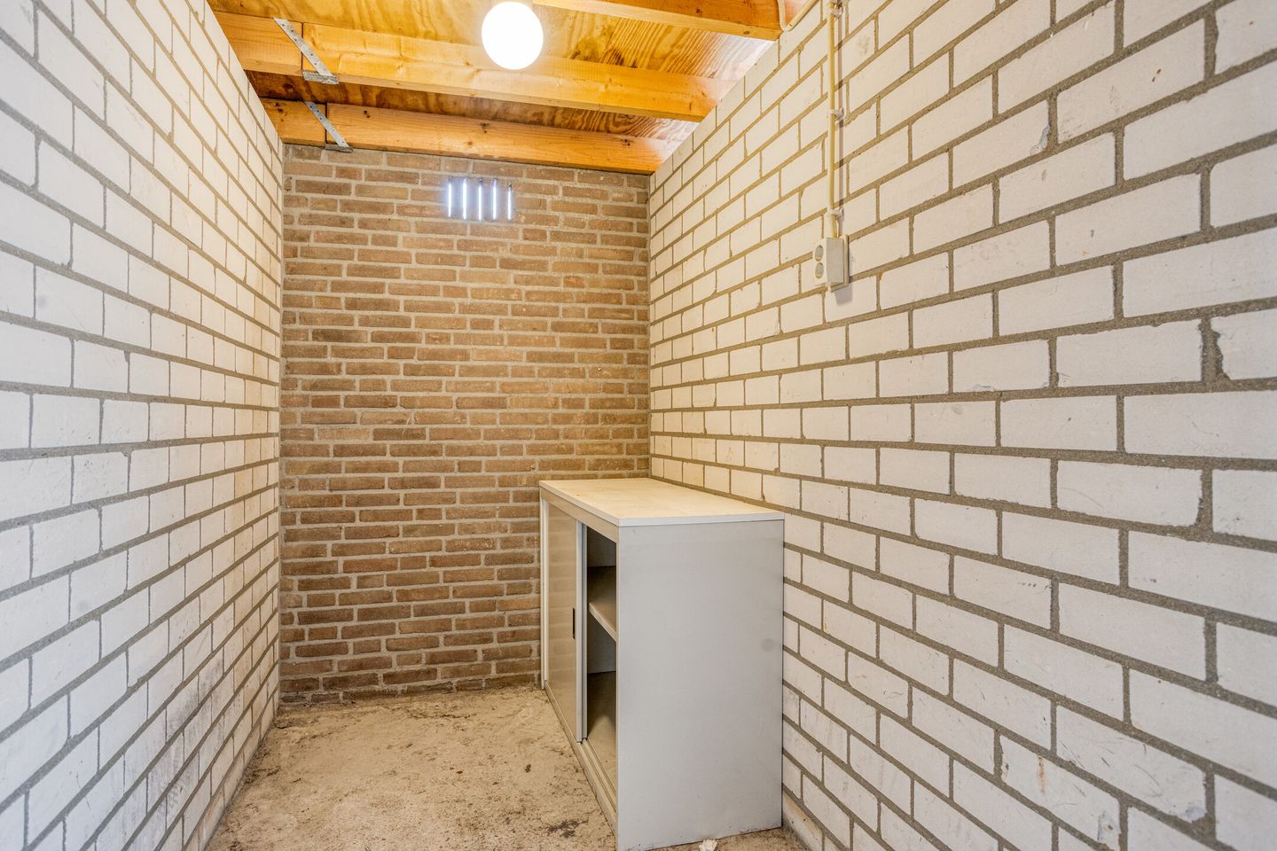 Photo 25 of Edenstraat 15-C