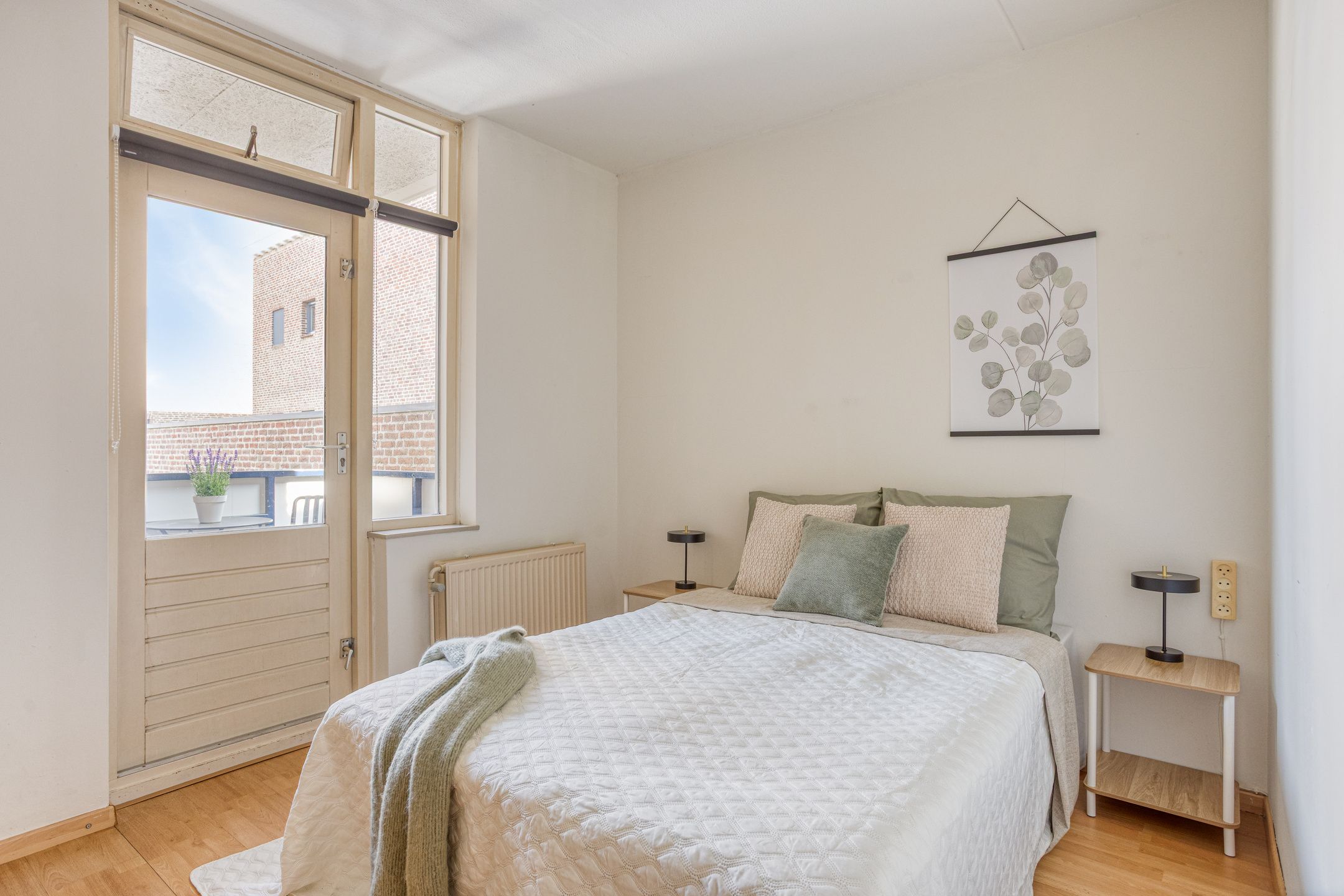 Photo 21 of Edenstraat 15-C