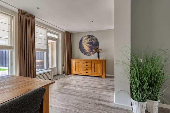 Foto 3 van van Oostsanenstraat 6