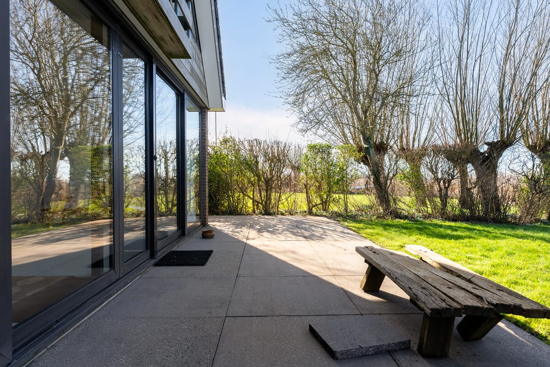 Waterfront Living with Panoramic Lake Views in Friesland — 35