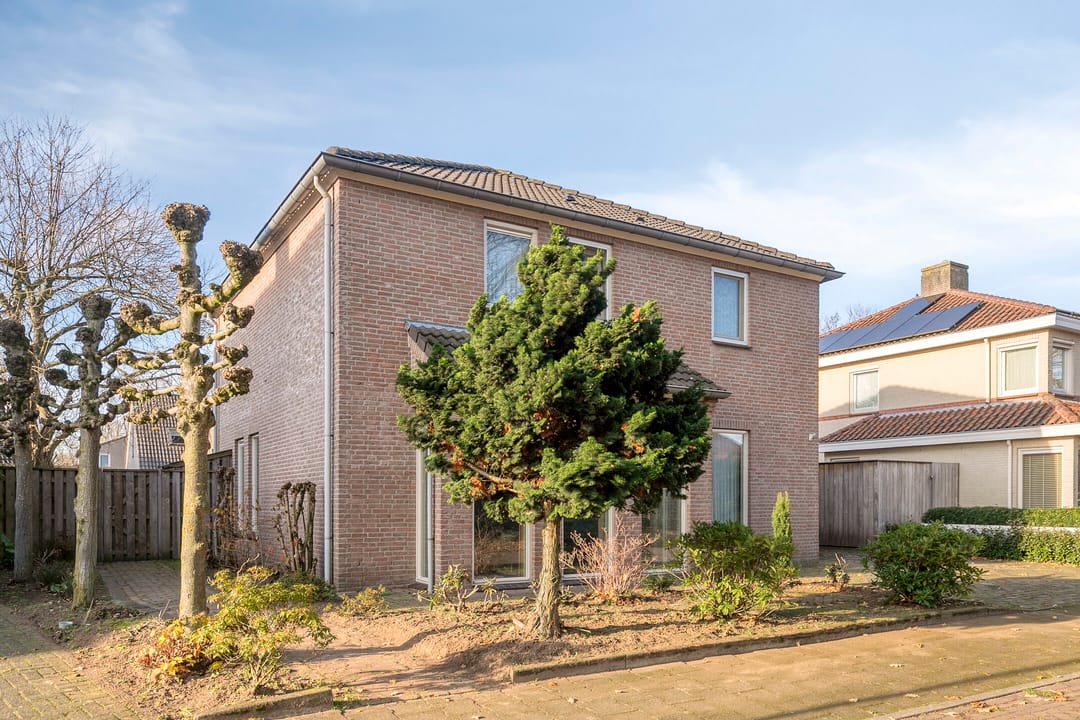 Foto 2 van Den Hoogenkant 10