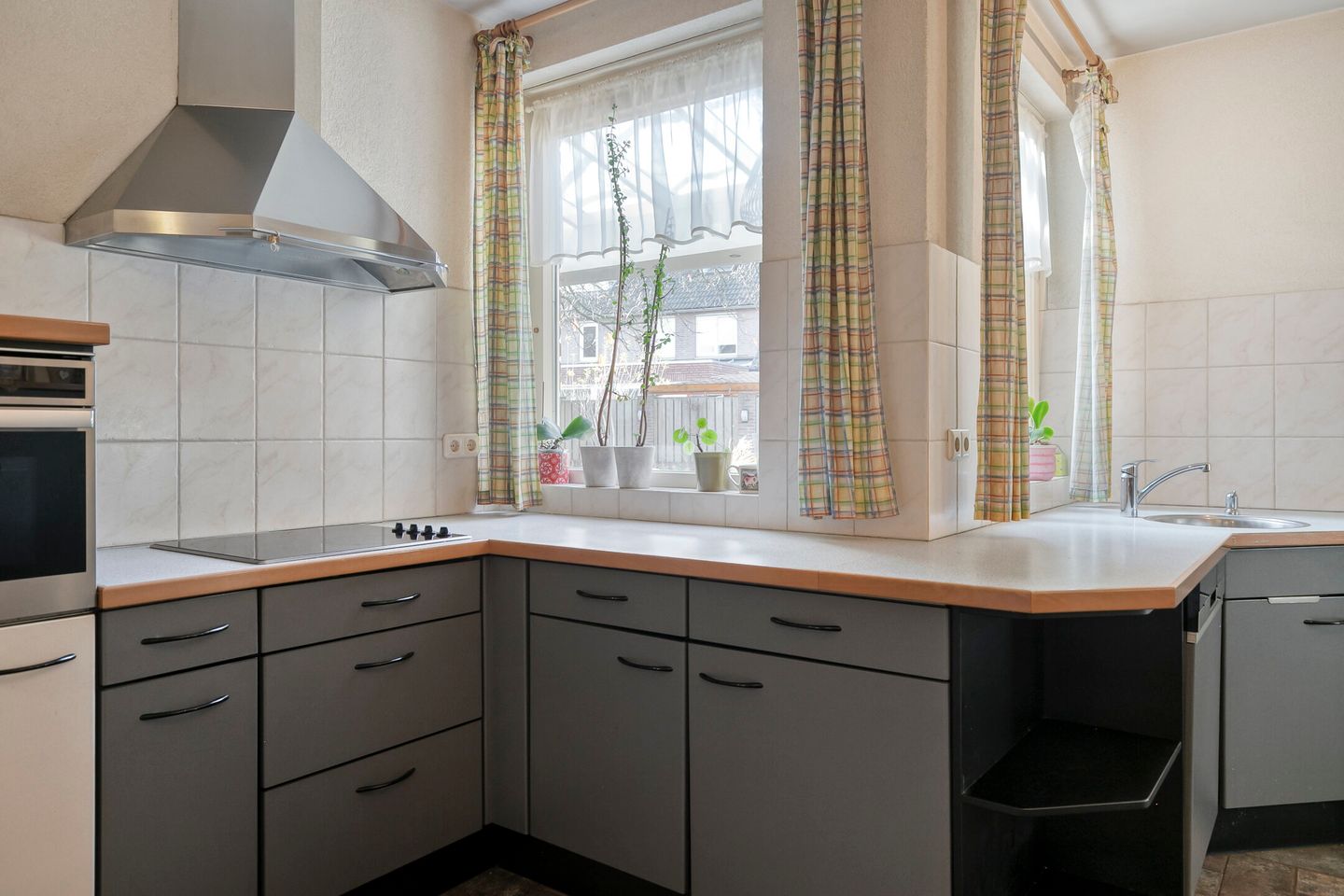 Foto 14 van Den Hoogenkant 10