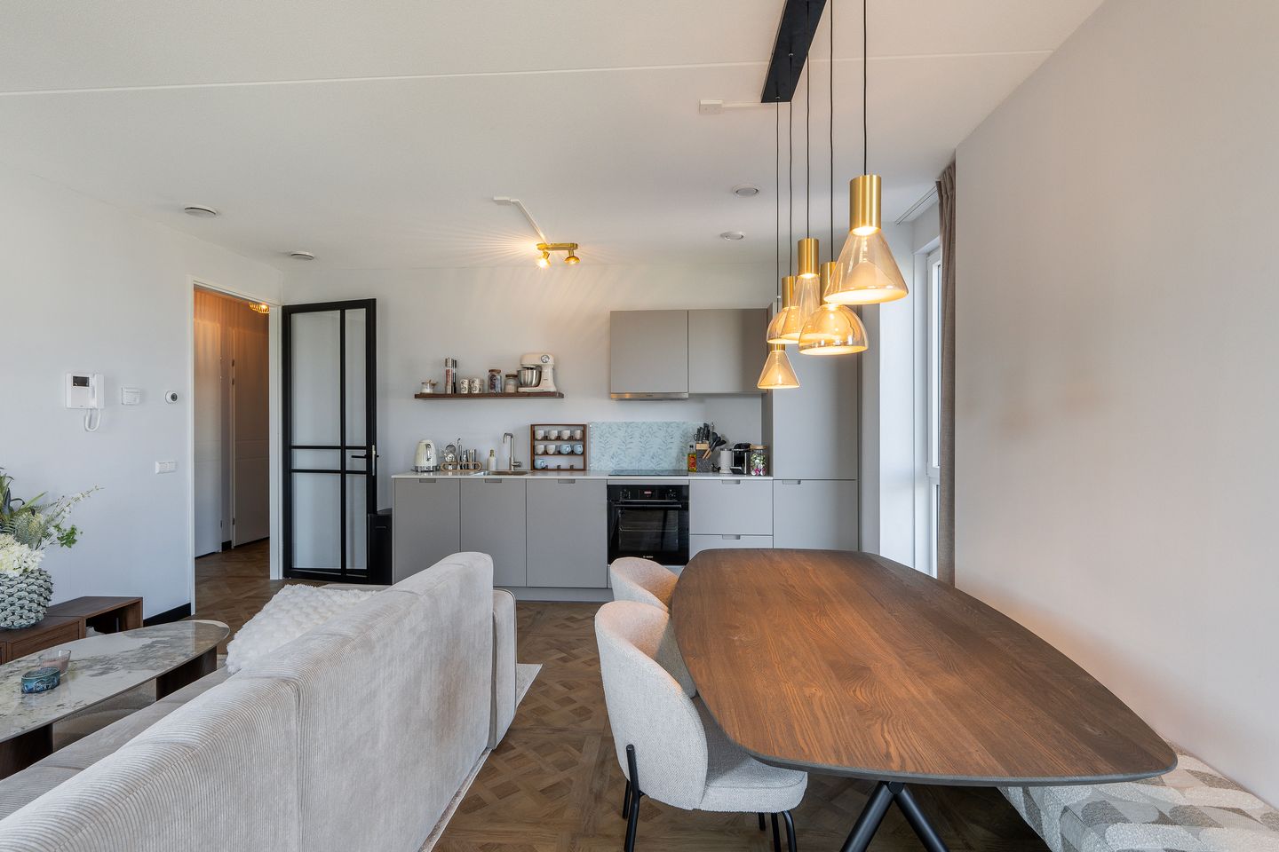 Photo 4 of Fluwijn 499