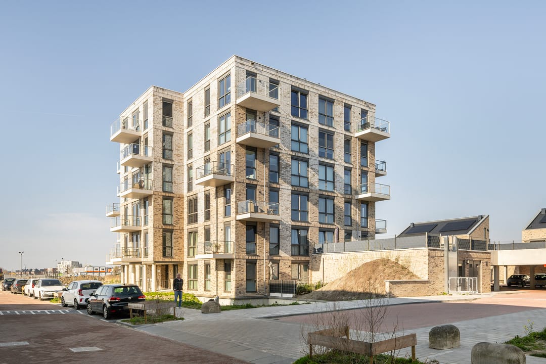 Photo 22 of Fluwijn 499