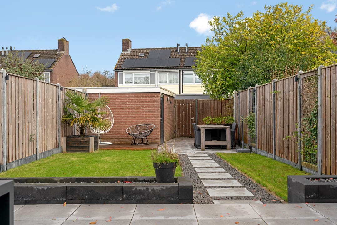 Foto 31 van Eduard van Beinumlaan 98