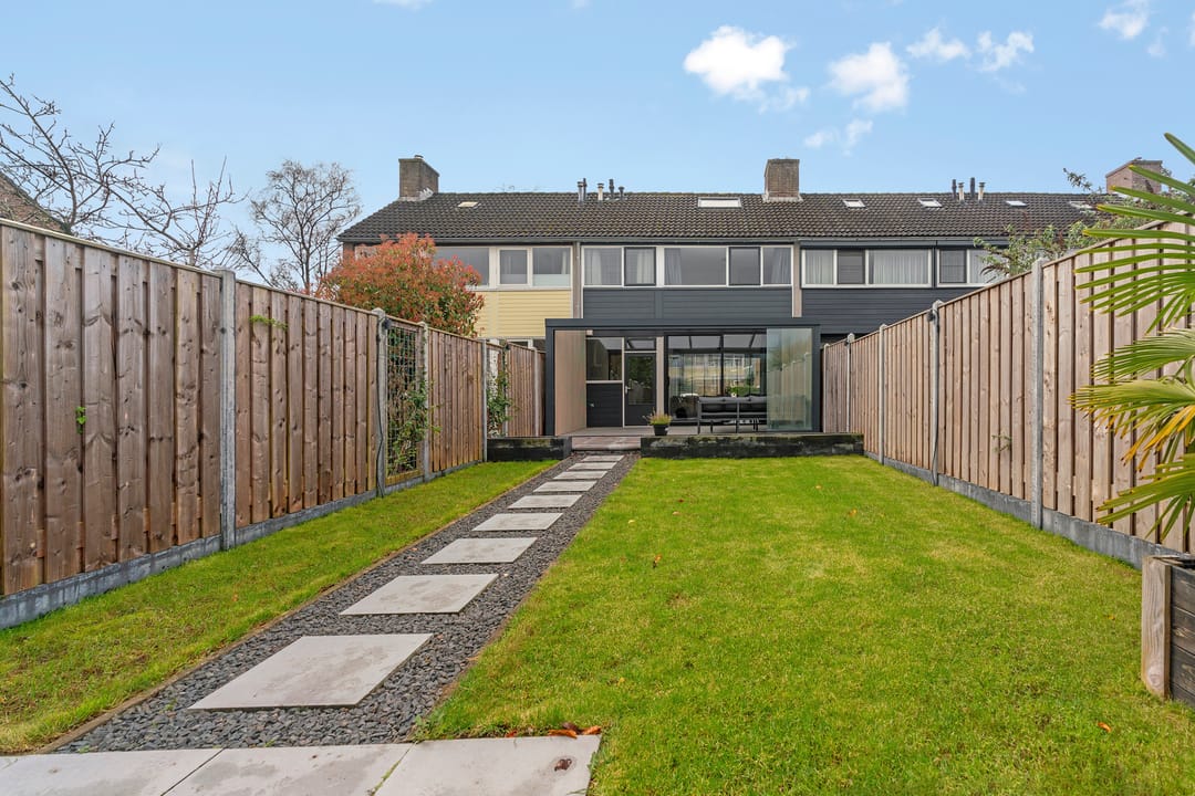 Foto 2 van Eduard van Beinumlaan 98