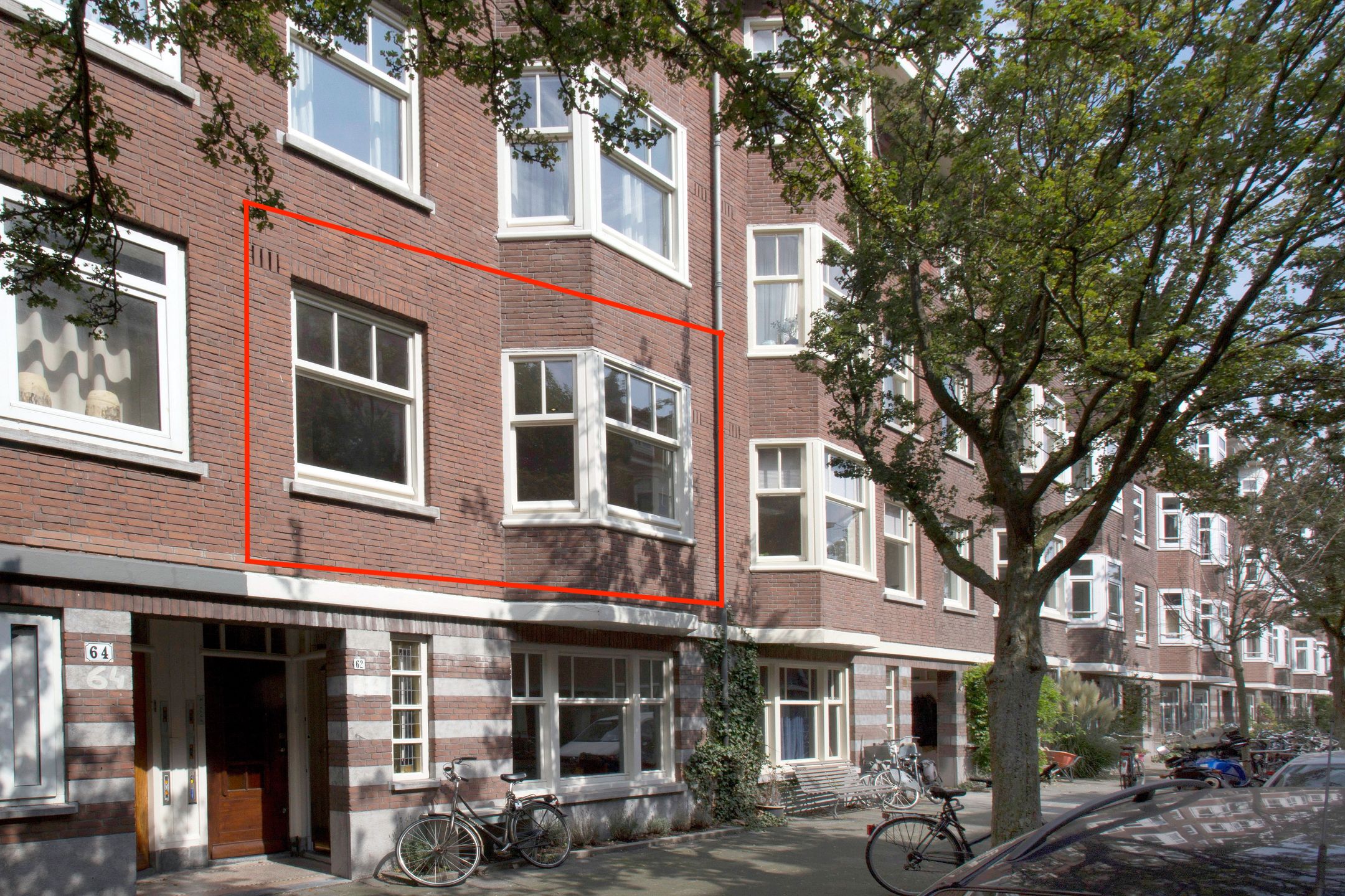 Photo 6 of Vogelenzangstraat 62-1