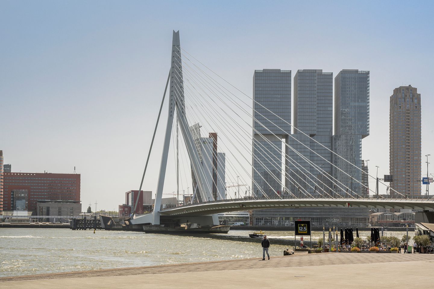 Modern 3-Room Apartment with Energy Label A in Rotterdam City Center — 28
