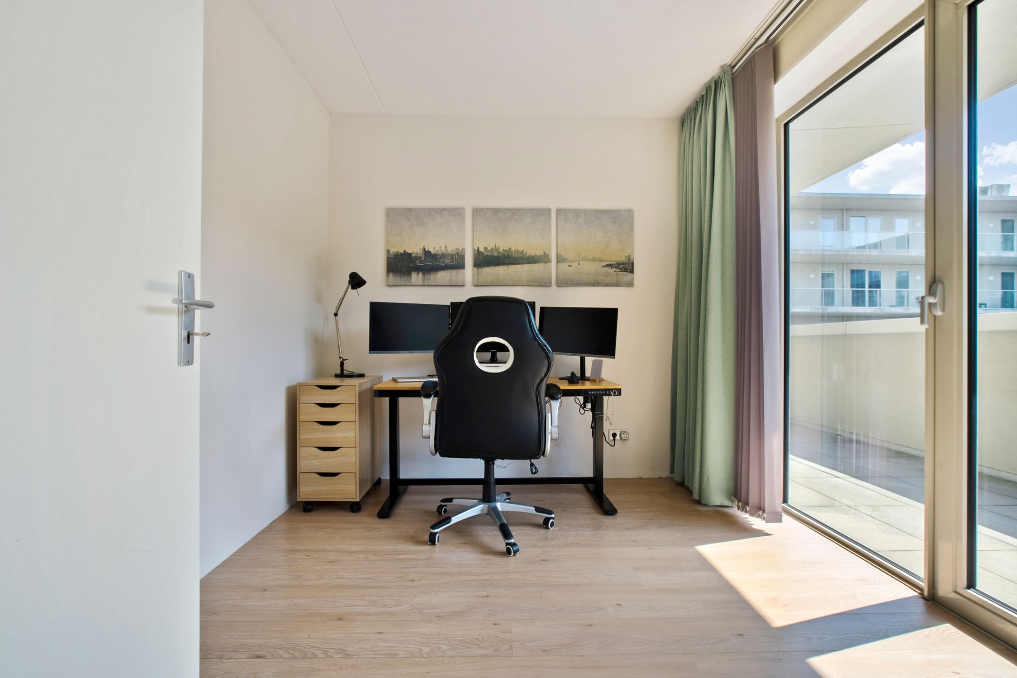 Foto 15 van Erich Salomonstraat 124