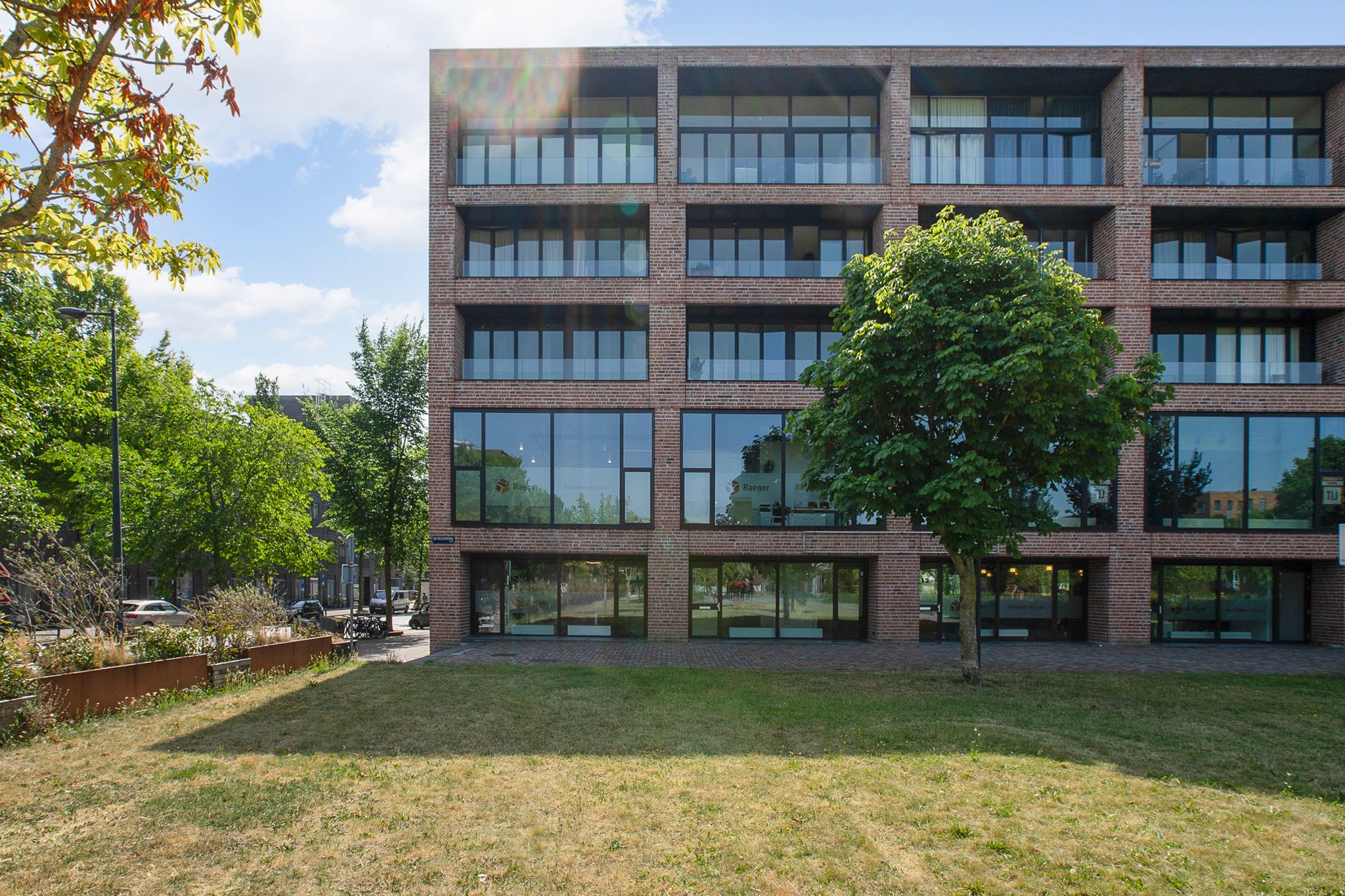 Foto 24 van Erich Salomonstraat 124