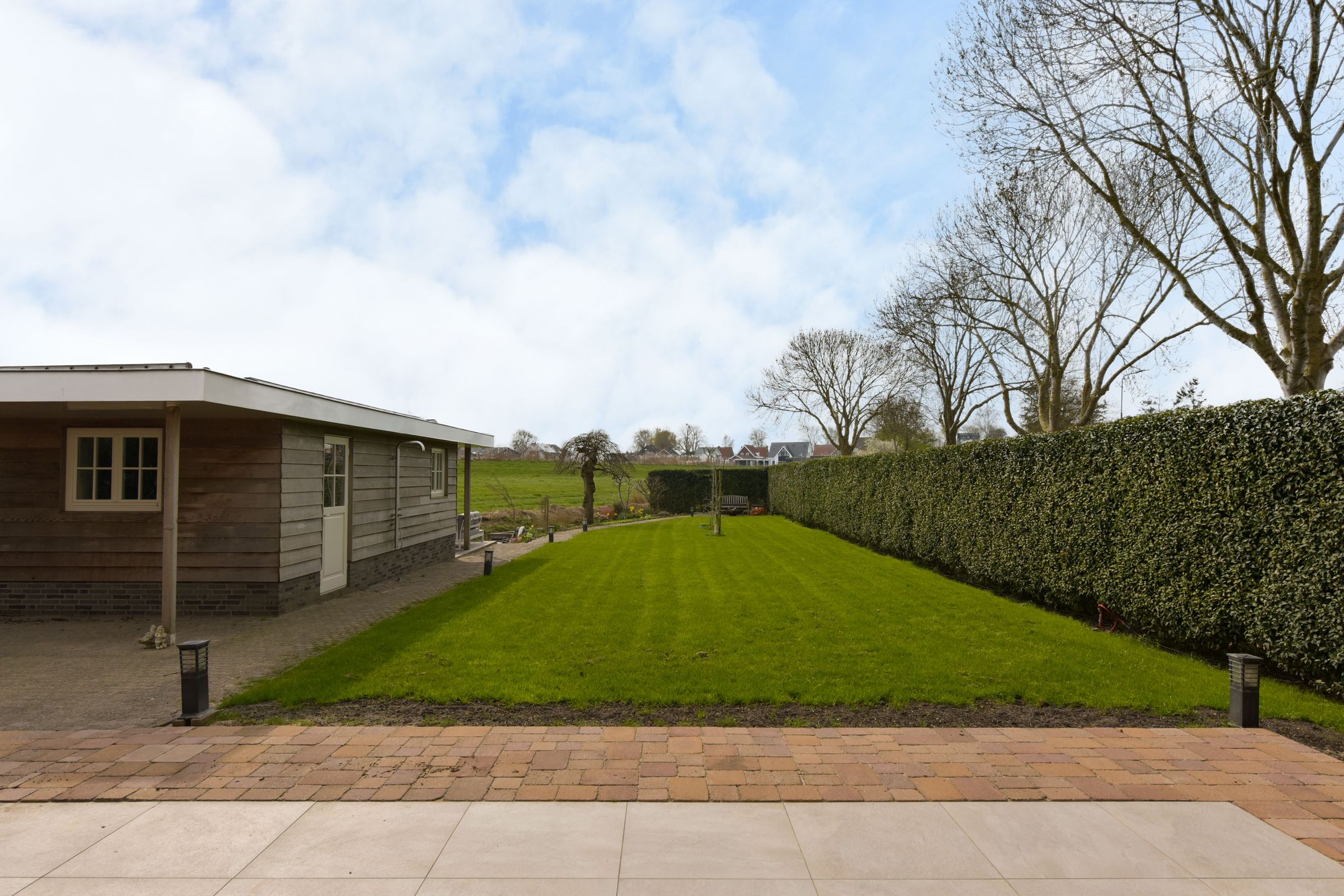 Luxurious Renovated Villa with Private Sauna and Green Views in Wilnis — 39