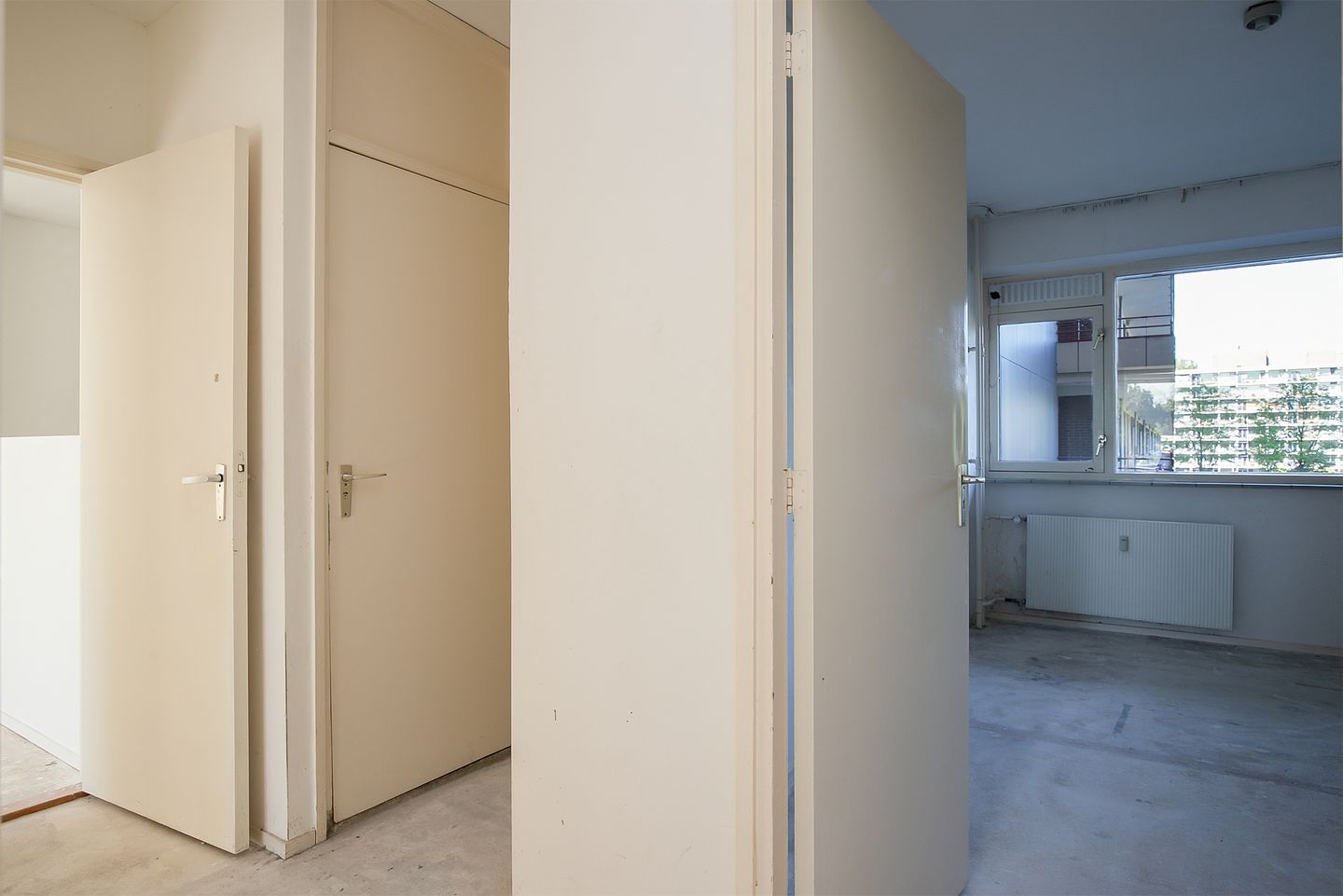 Photo 10 of Arthur van Schendelplein 183