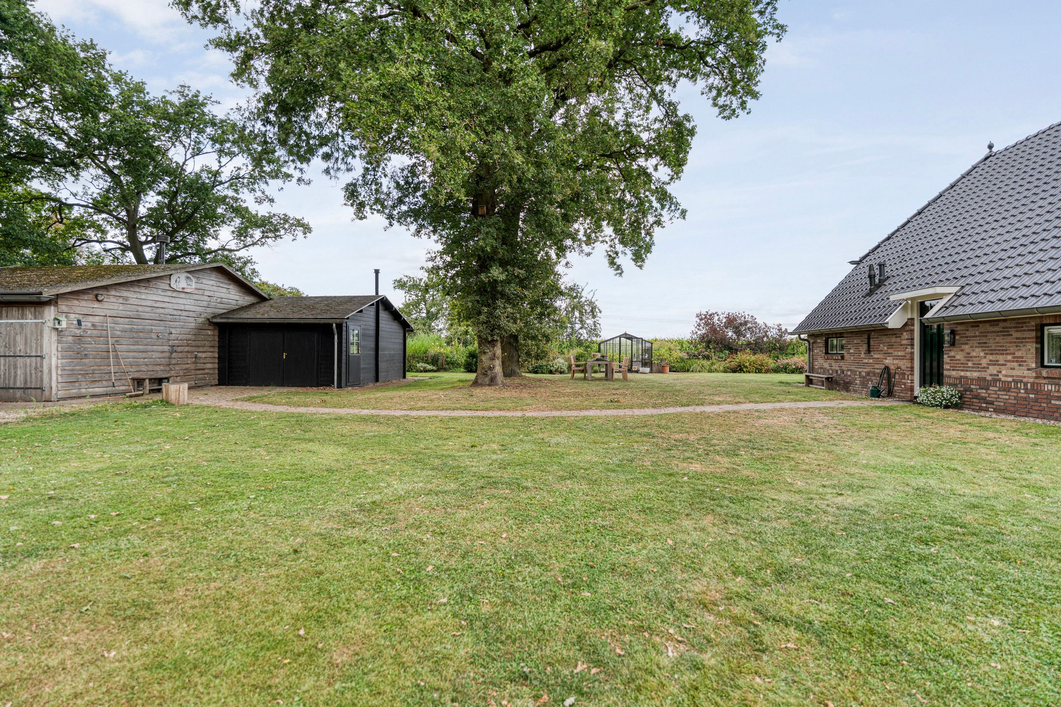 Foto 9 van De Hooigraven 5