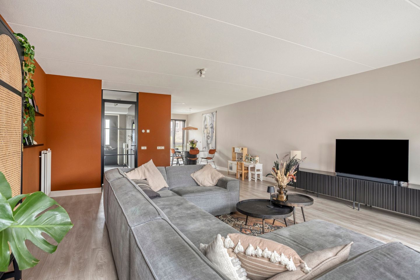 Photo 10 of Fonteinkruid 38