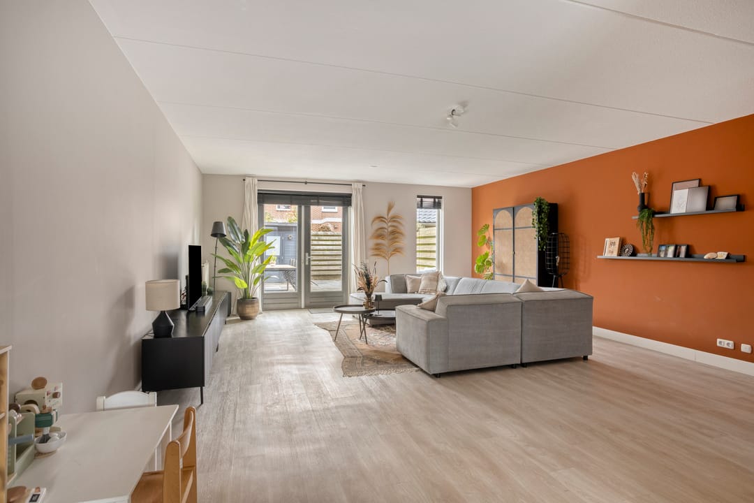 Photo 8 of Fonteinkruid 38