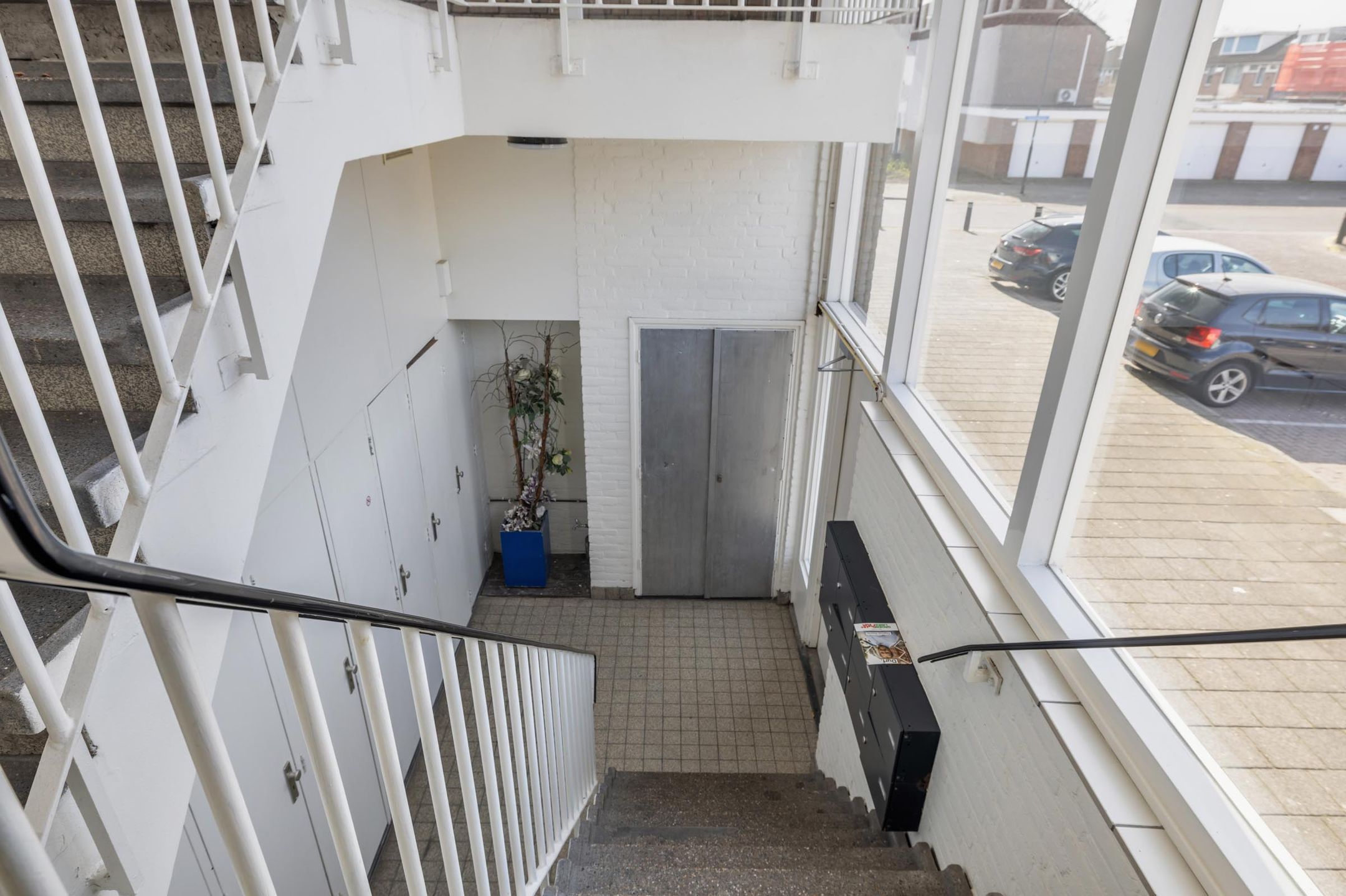 Foto 9 van Maaseikstraat 10-A