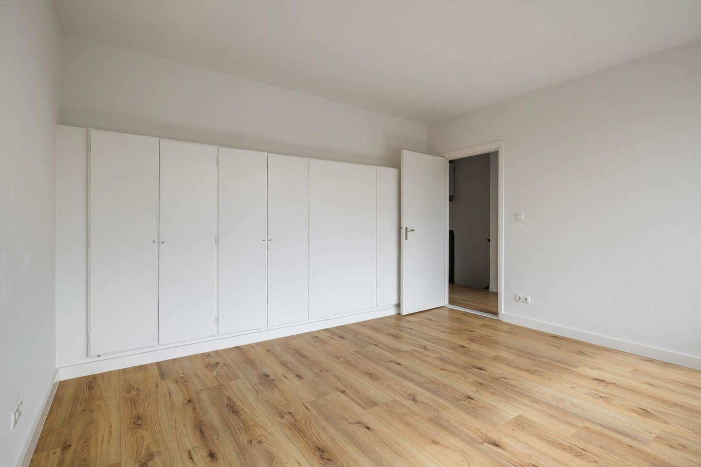 Foto 35 van Maaseikstraat 10-A