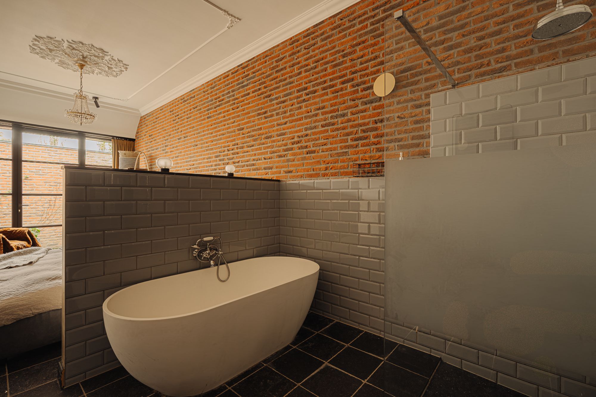 Charming Renovated Corner House from 1906 with Garden and Four Bedrooms — 24