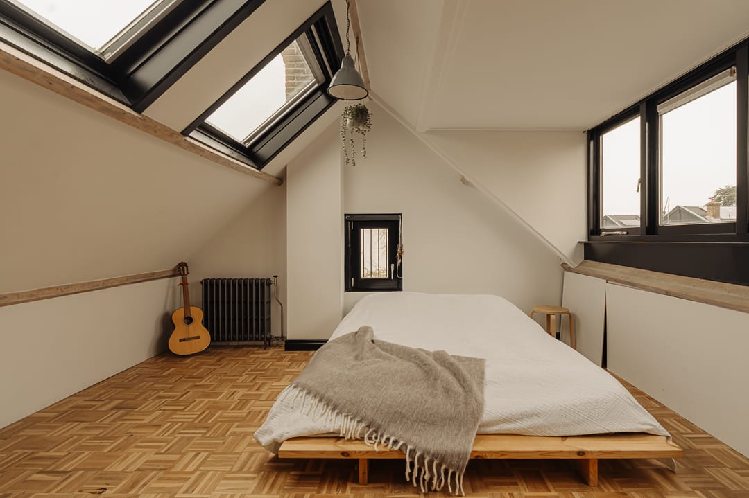 Charming Renovated Corner House from 1906 with Garden and Four Bedrooms — 37
