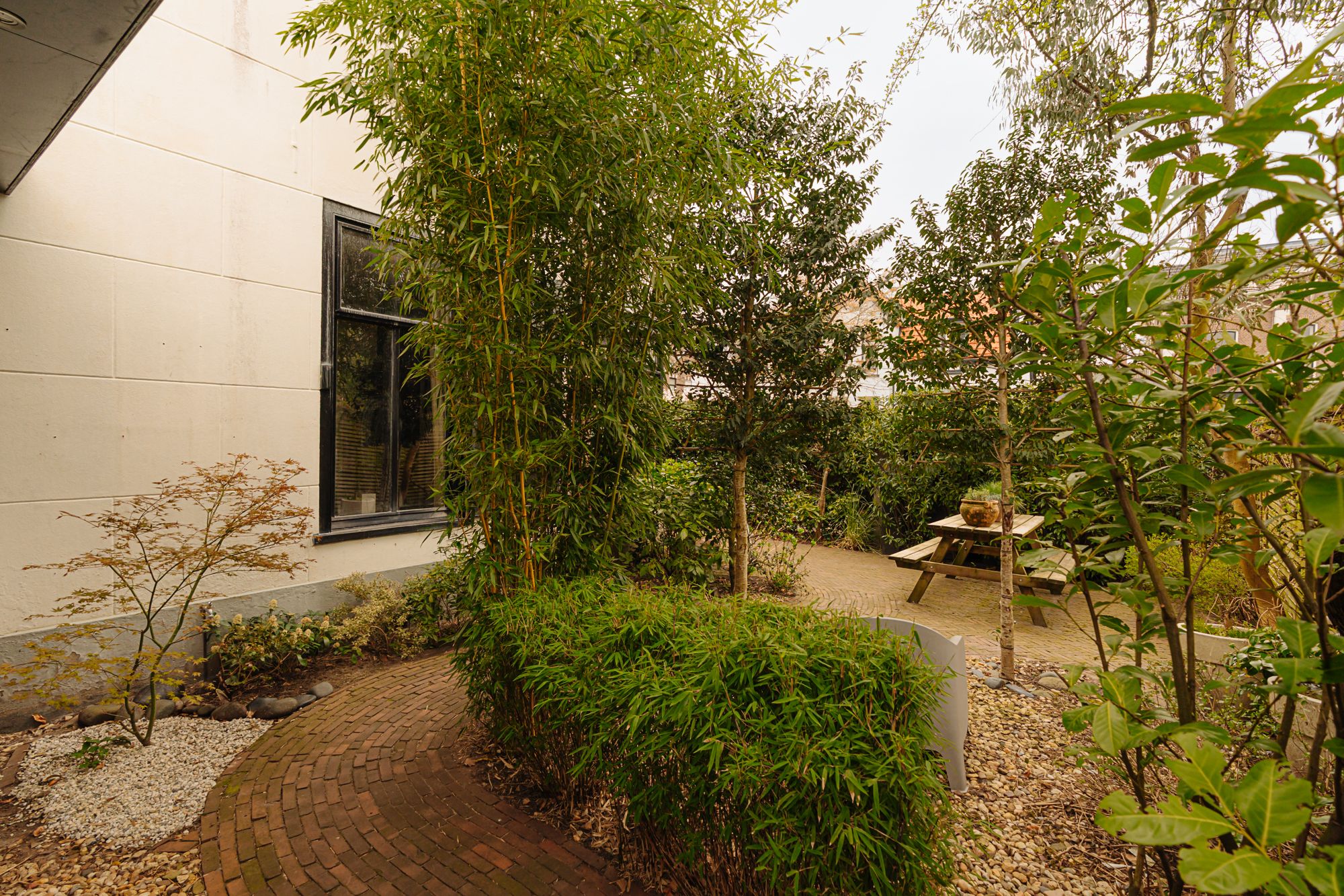 Charming Renovated Corner House from 1906 with Garden and Four Bedrooms — 39