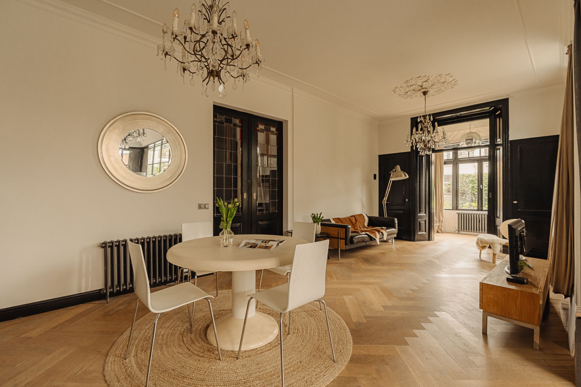 Charming Renovated Corner House from 1906 with Garden and Four Bedrooms — 18
