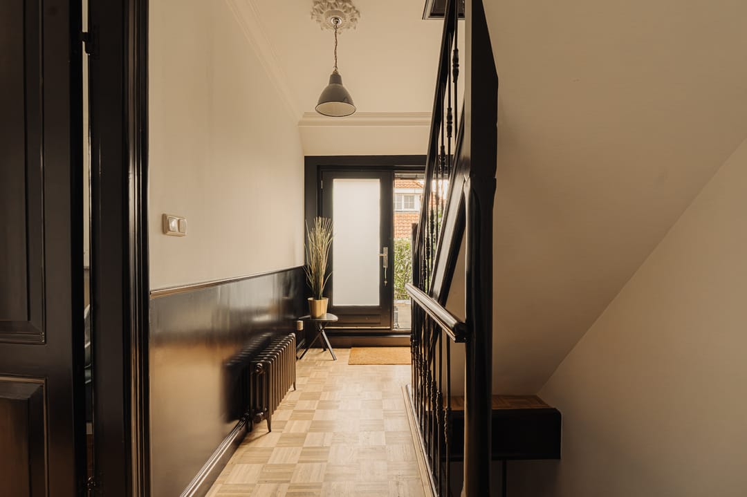 Charming Renovated Corner House from 1906 with Garden and Four Bedrooms — 26
