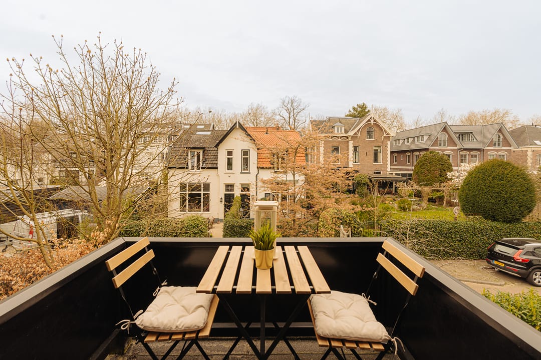 Charming Renovated Corner House from 1906 with Garden and Four Bedrooms — 31