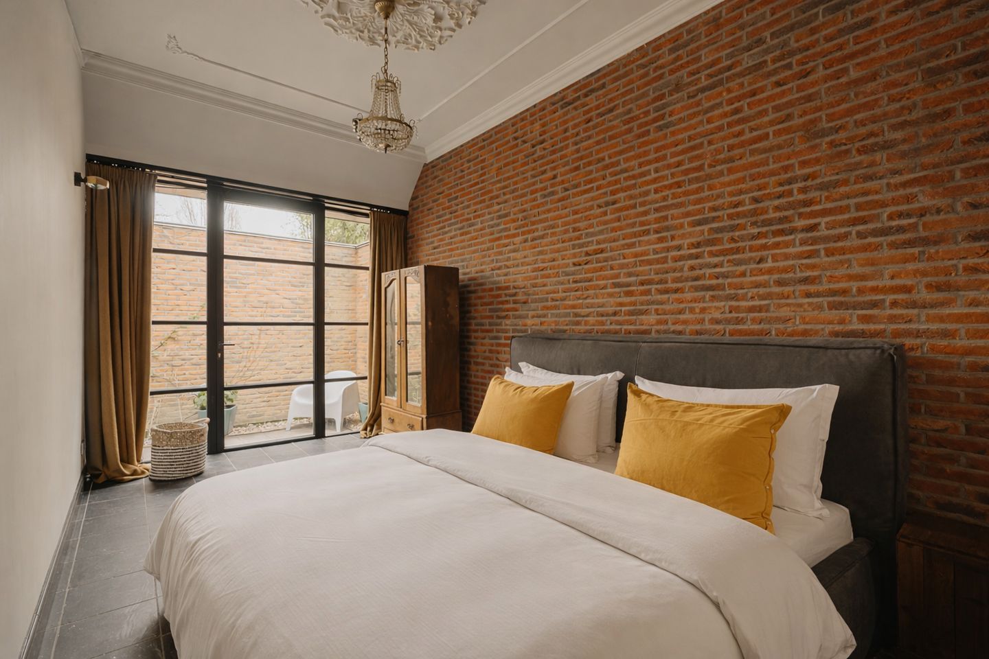 Charming Renovated Corner House from 1906 with Garden and Four Bedrooms — 20
