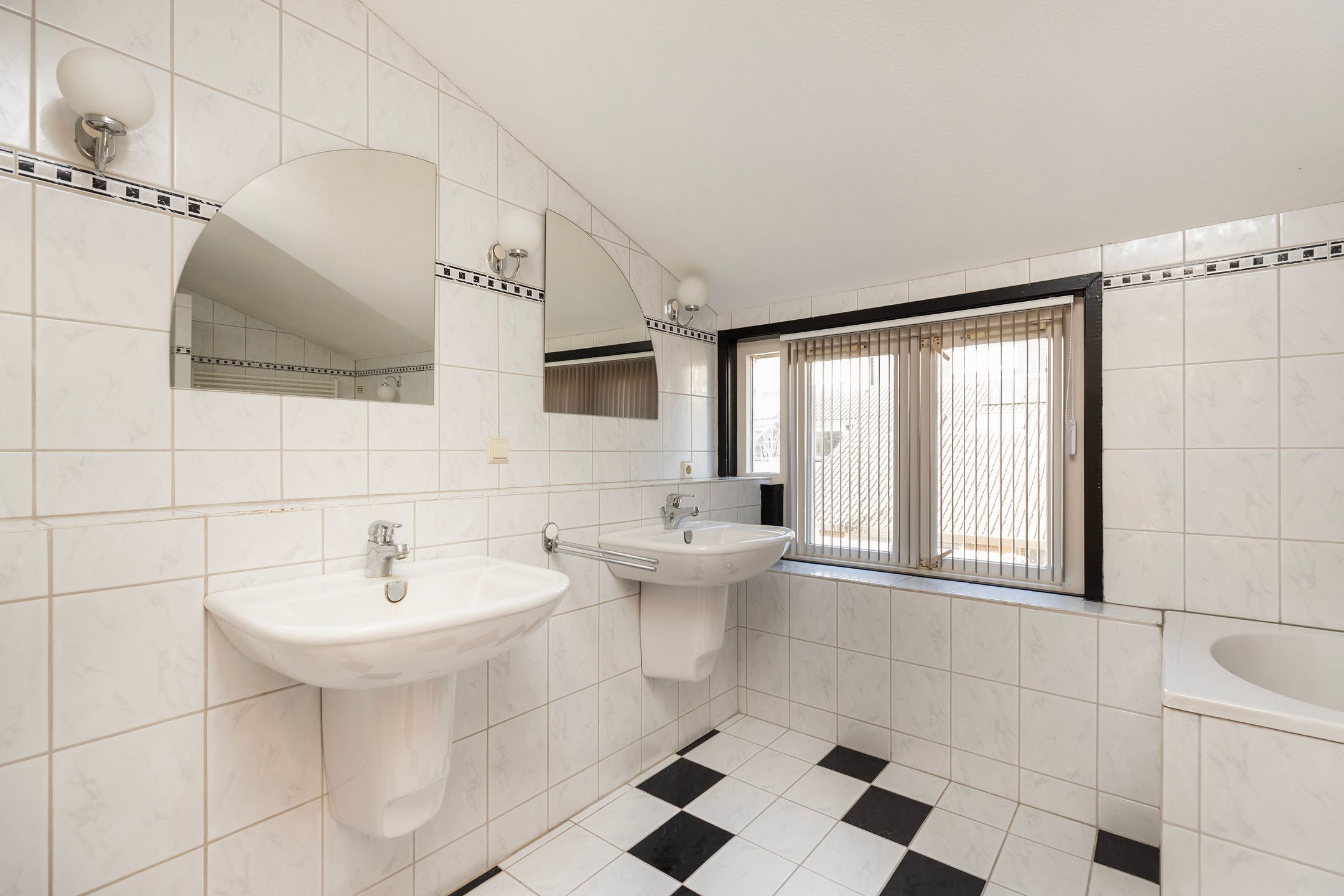 Foto 18 van Londenseplein 27