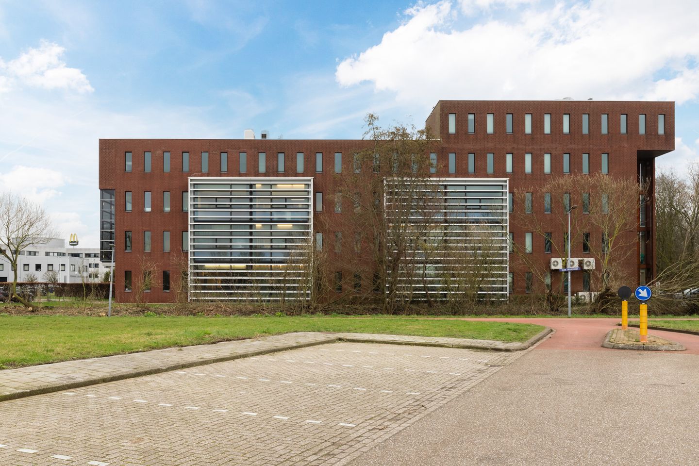 View photo 4 of Robijnstraat 96