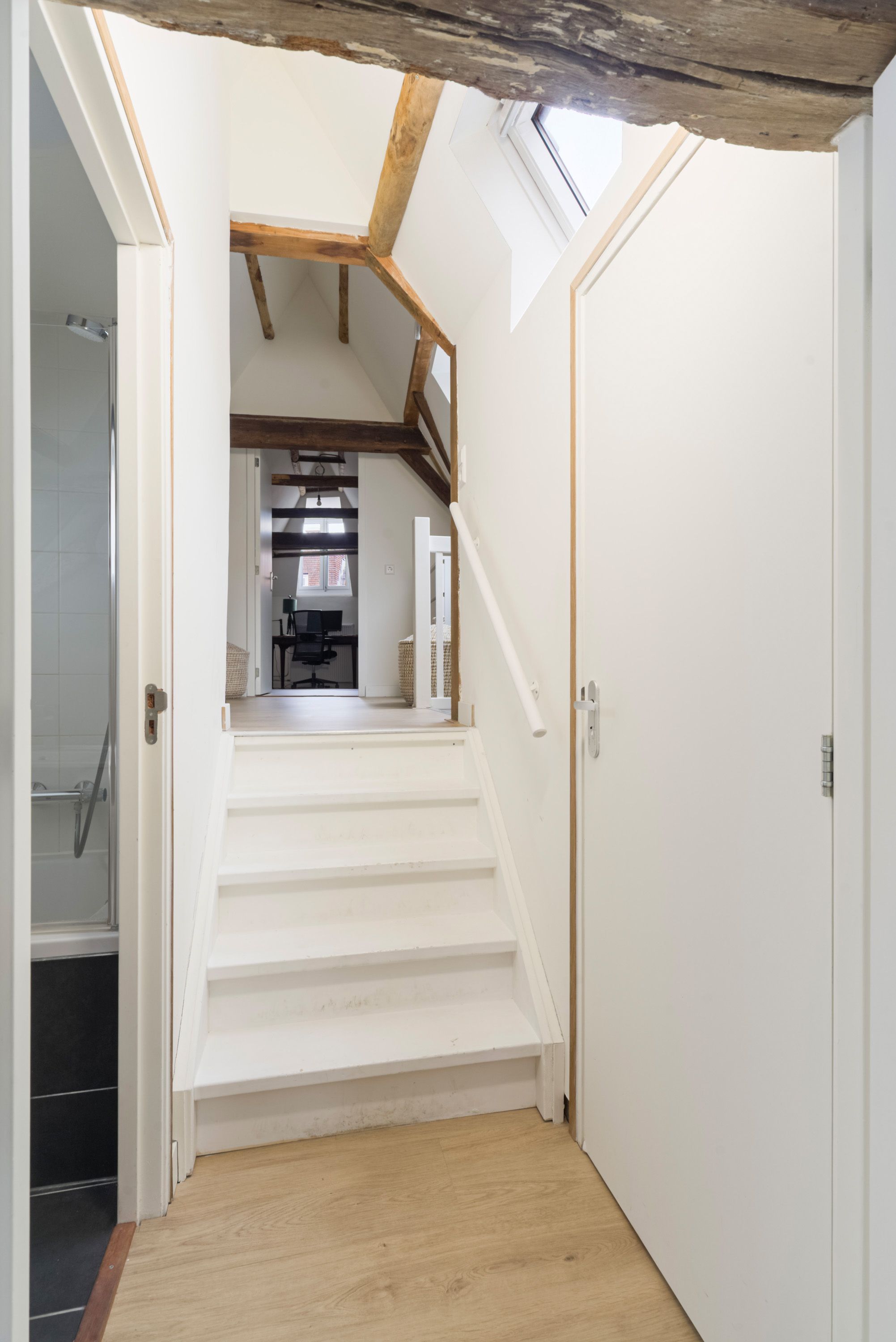 Foto 27 van Naaierstraat 26-G