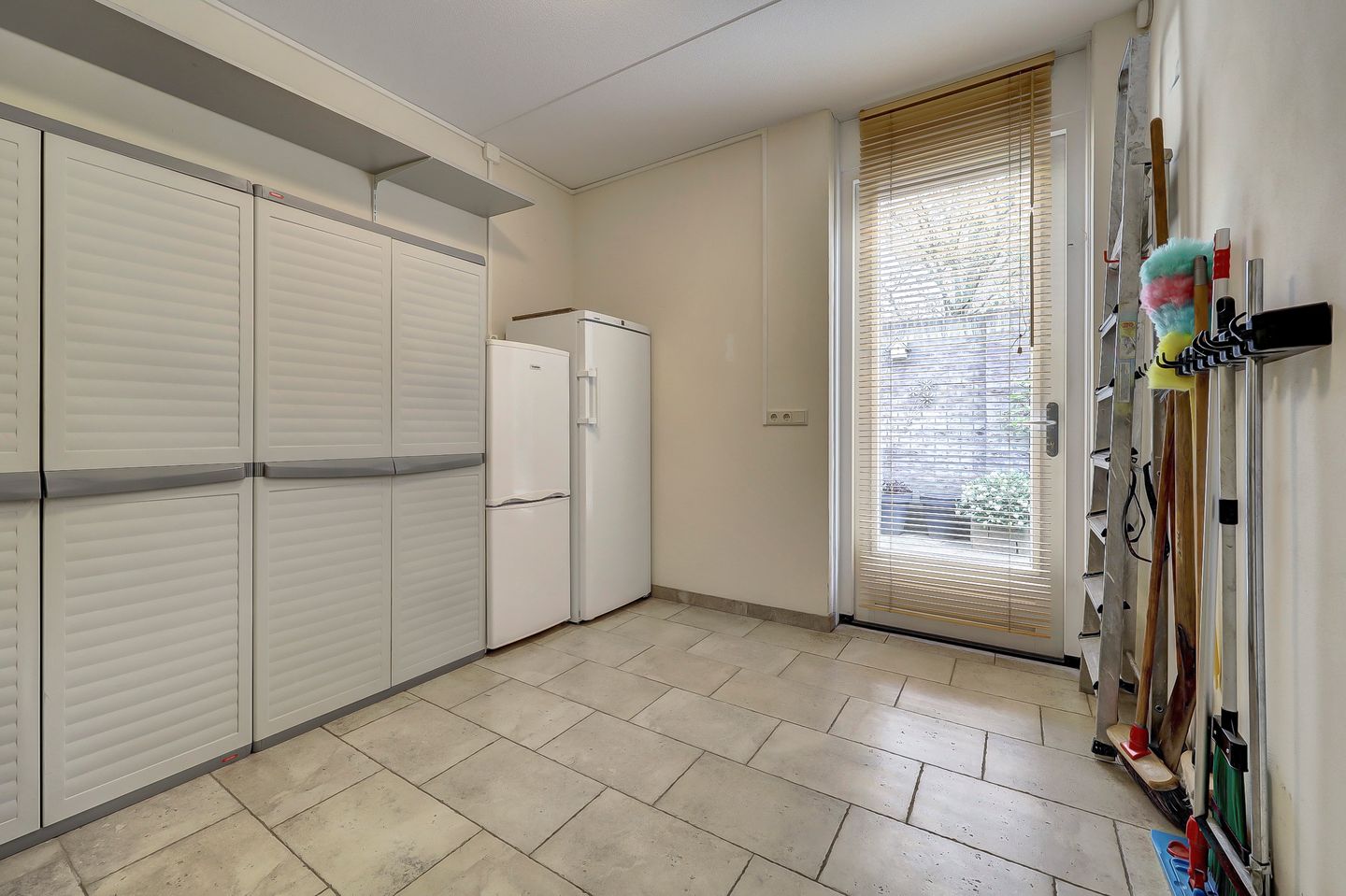 Foto 14 van Ericaplein 79