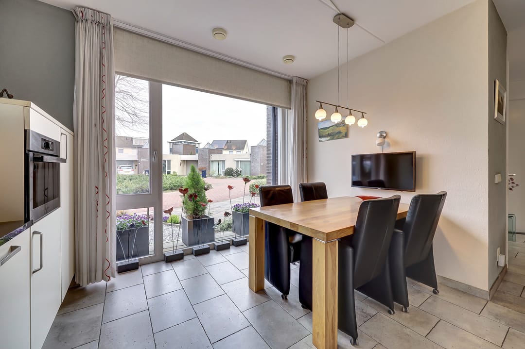 Foto 11 van Ericaplein 79