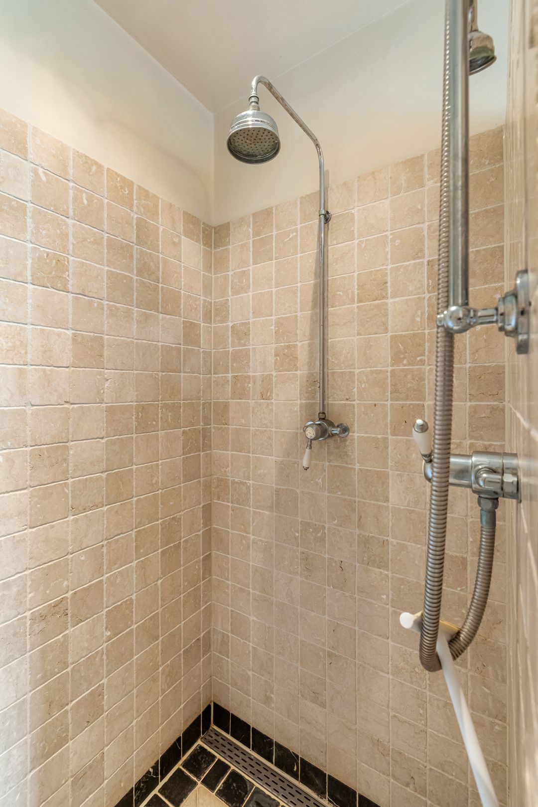 Photo 32 of Wijheseweg 5-A