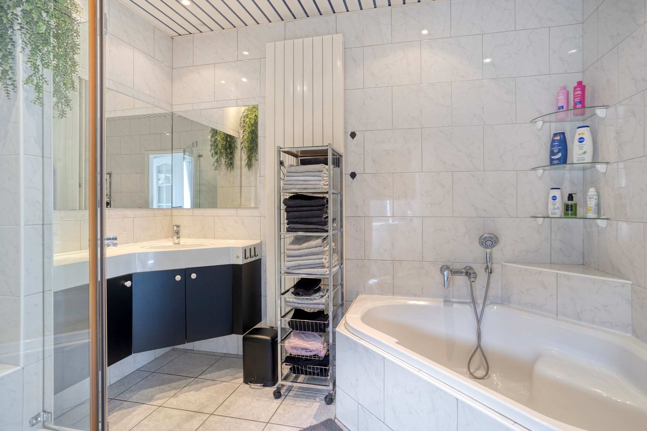 Foto 15 van Esdoornlaan 5