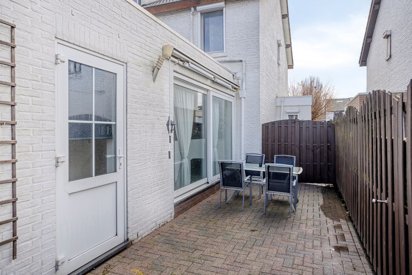 Foto 35 van Esdoornlaan 5