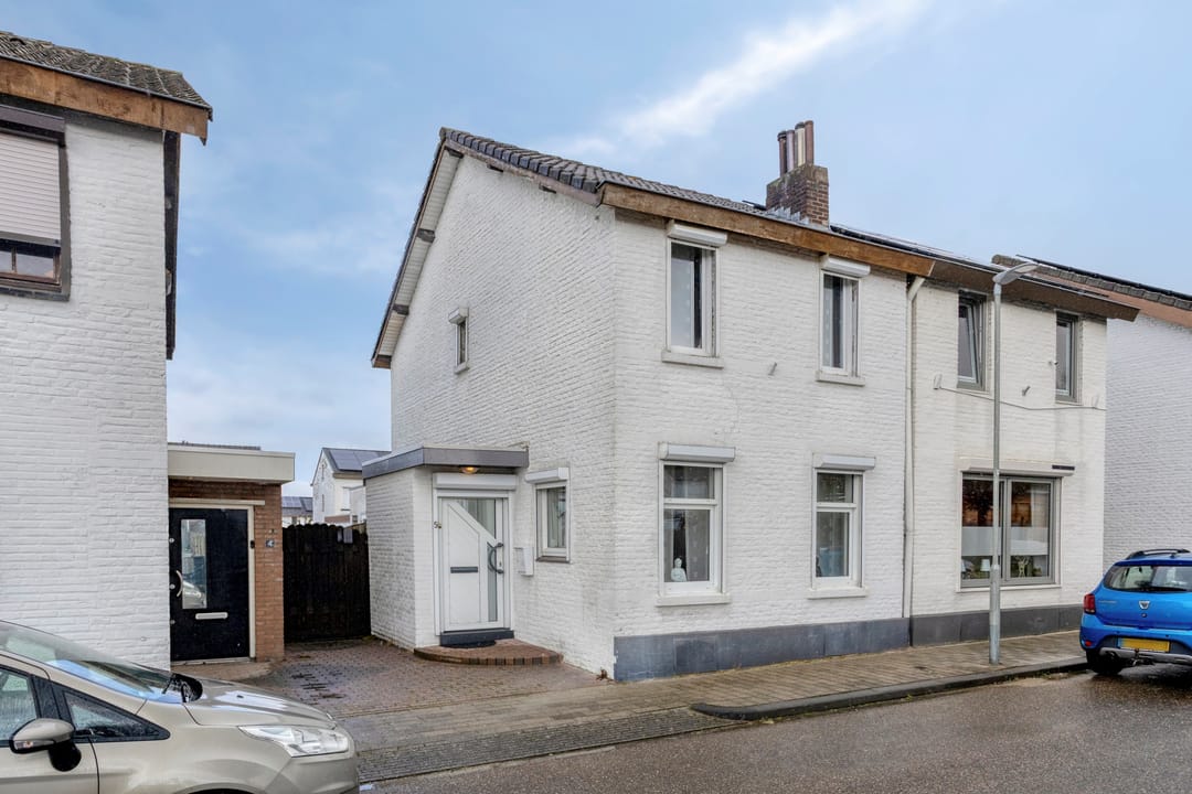 Foto 1 van Esdoornlaan 5