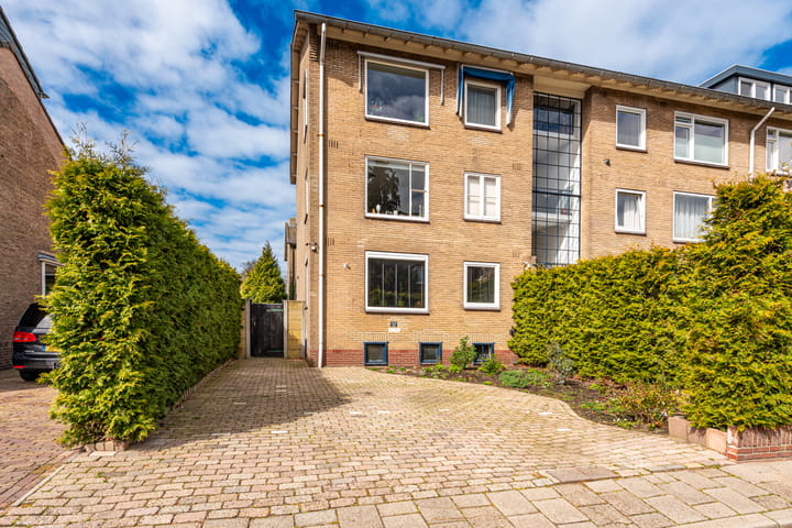 Pieter de Hooghlaan 21