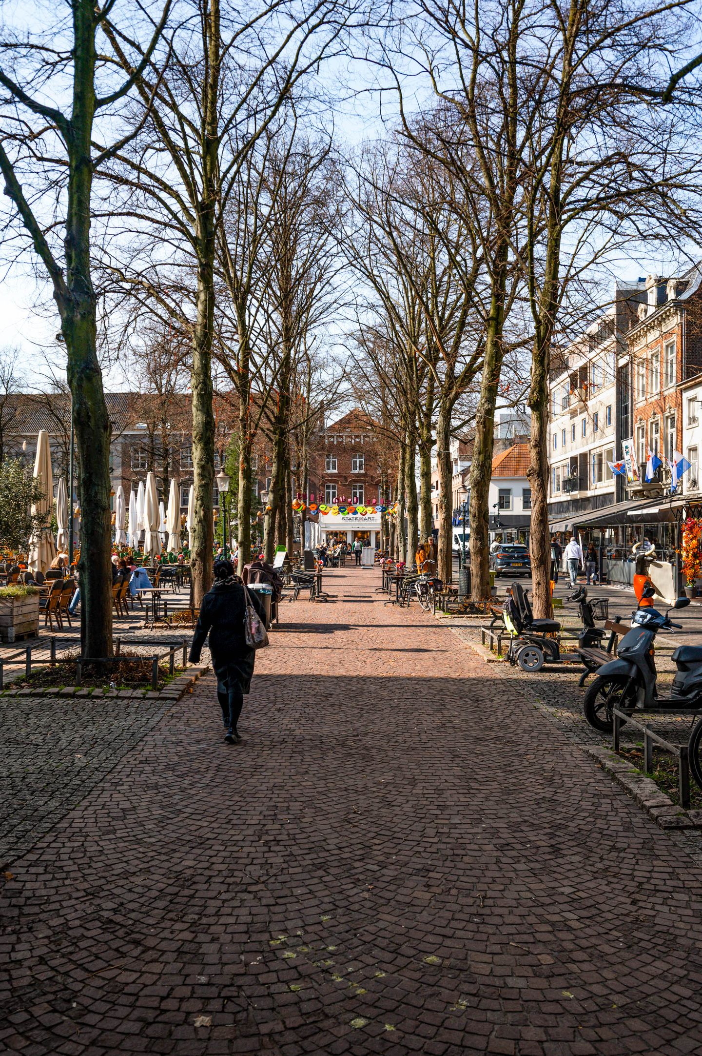 Foto 34 van Leliestraat 5