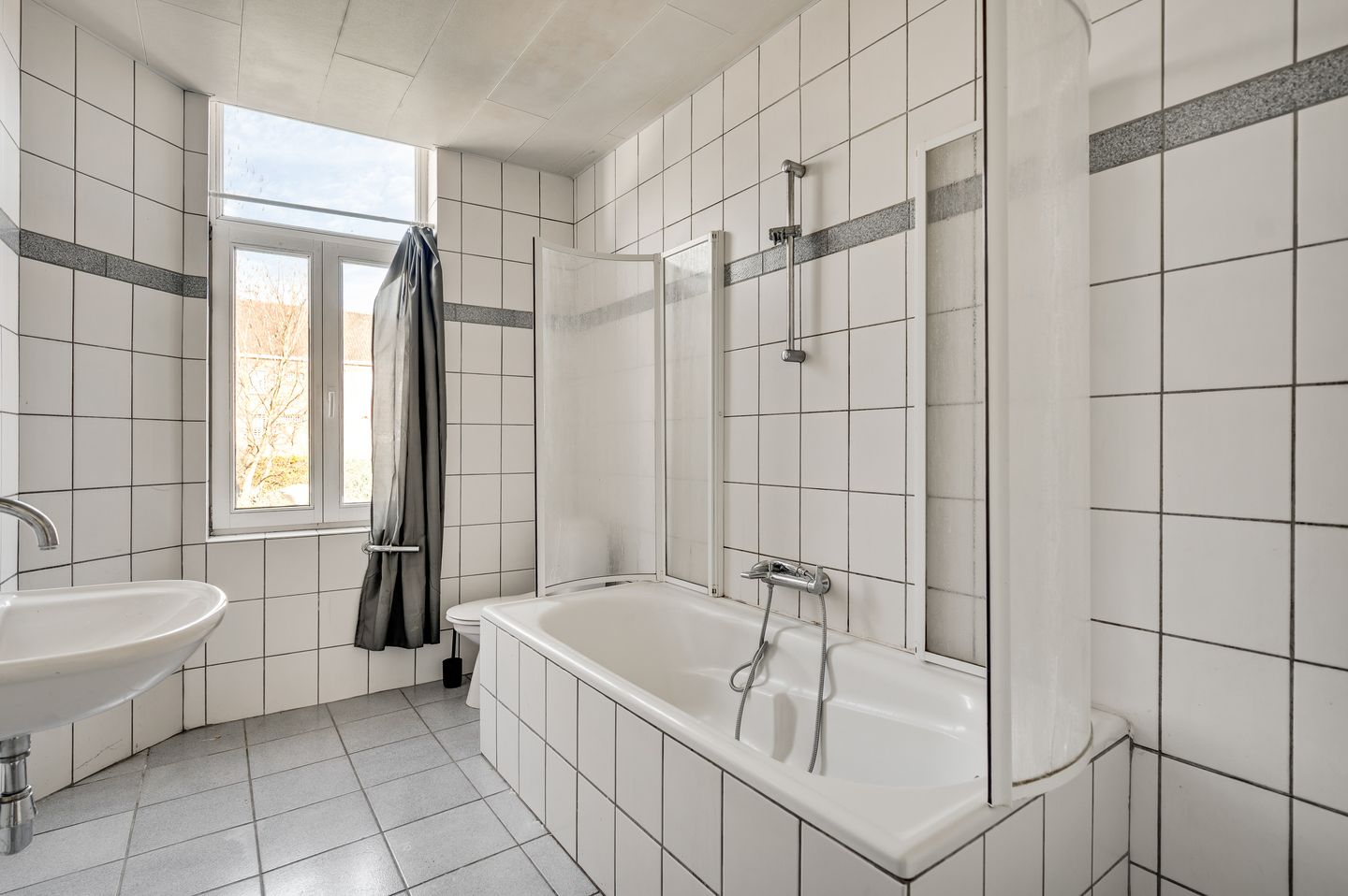 Foto 14 van Leliestraat 5