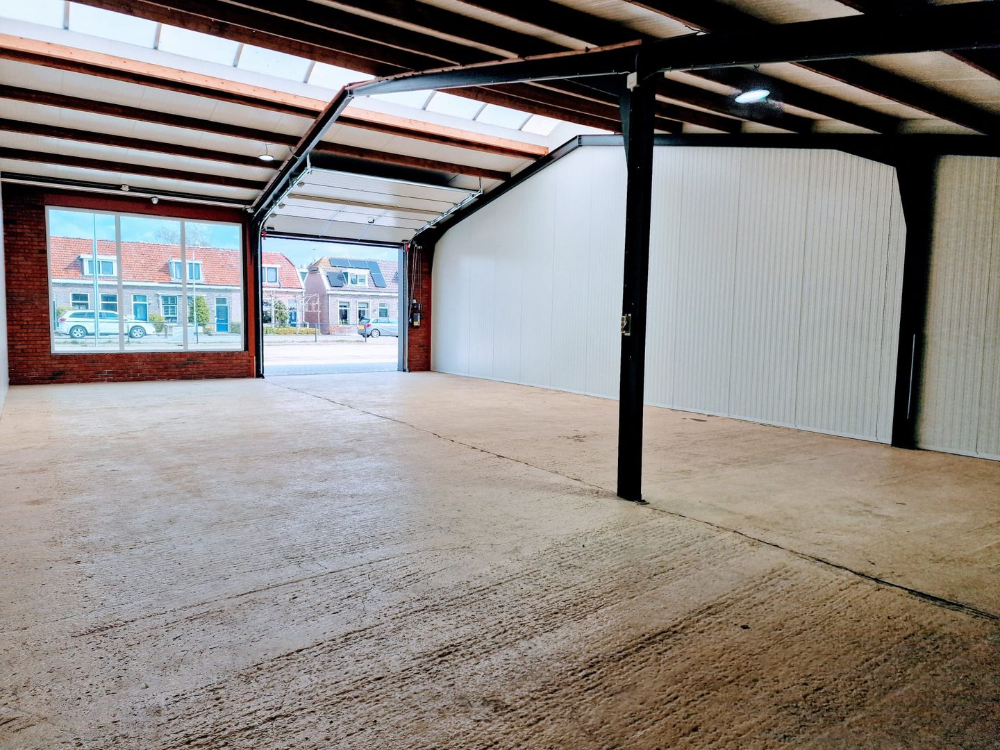 View photo 3 of Leemdijk 1-C