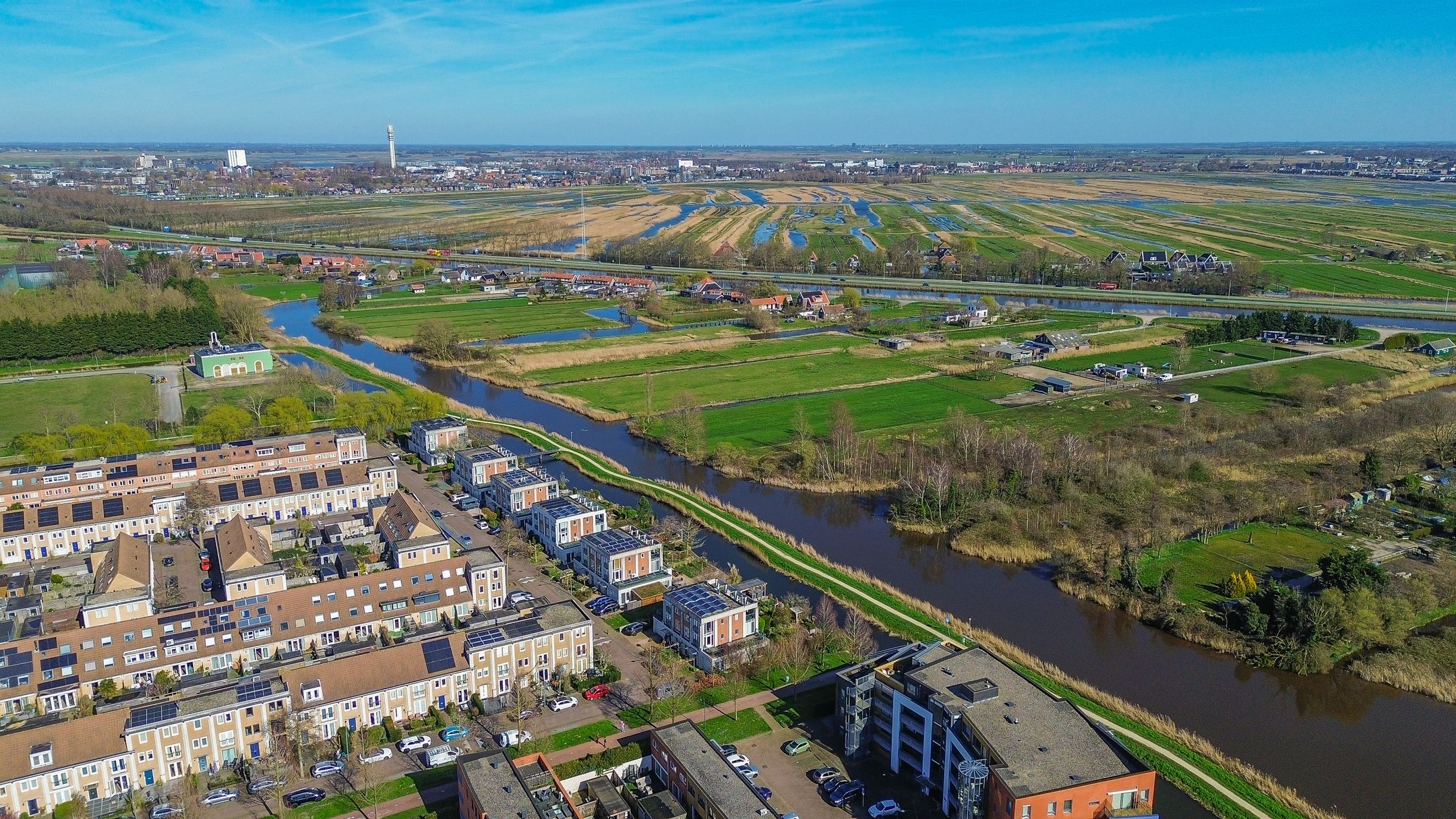 Foto 51 van Tamis Weer 25