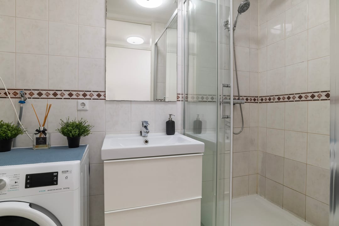 Photo 11 of Veerlaan 42-C