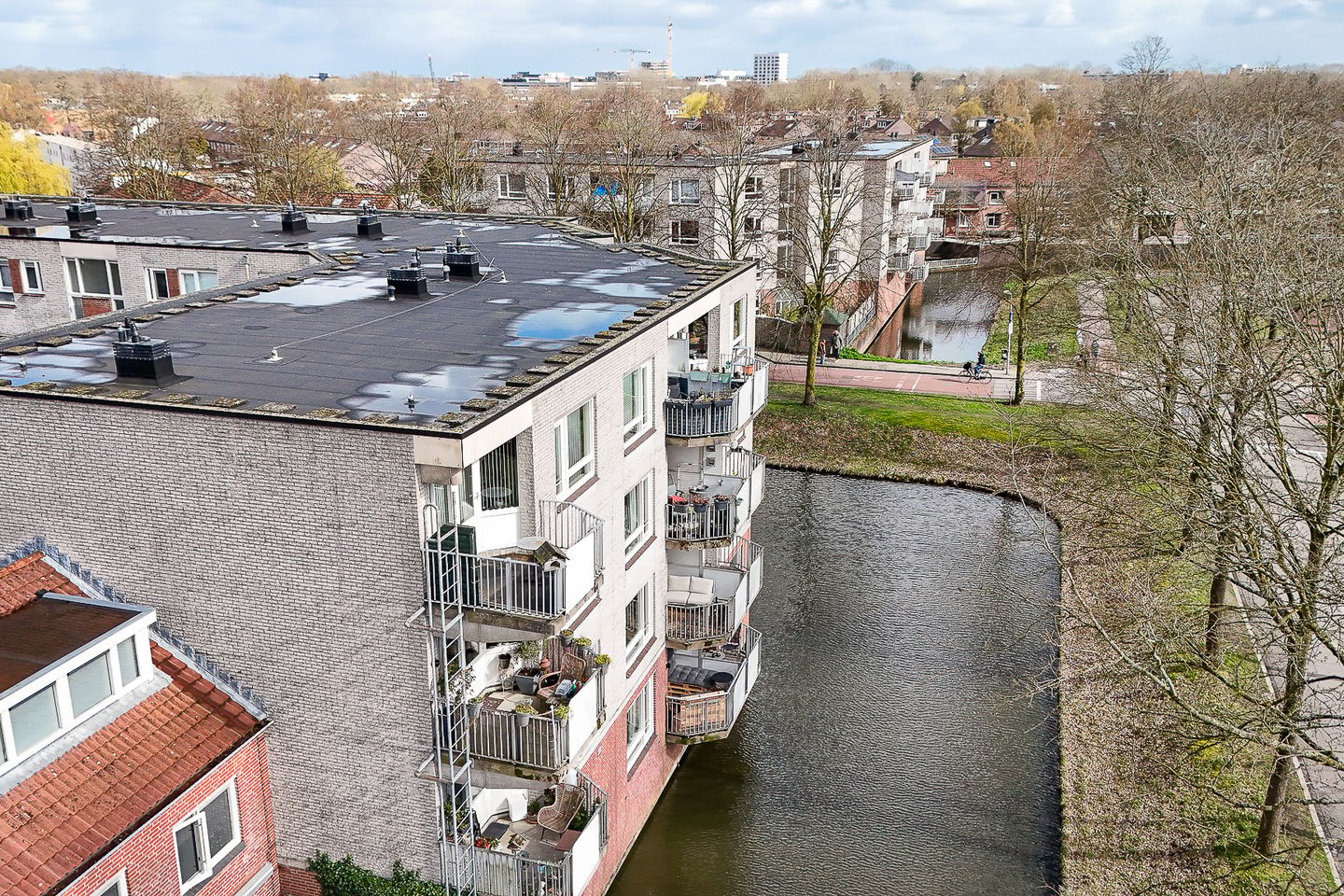 Foto 4 van Hinderstein 46