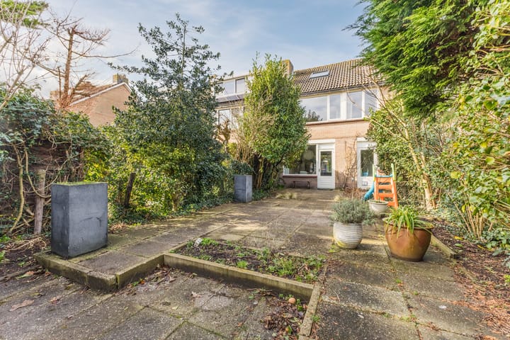 Photo 2 of Prins Bernhardlaan 34