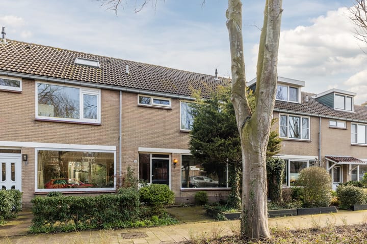 Photo 3 of Prins Bernhardlaan 34