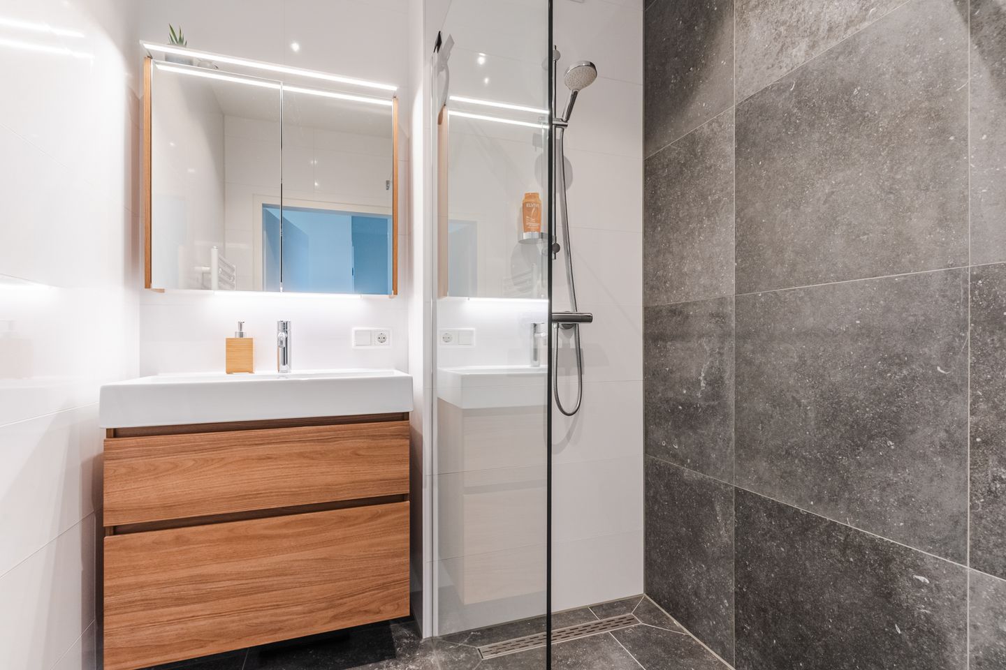 Foto 5 van Genneperweg 10-A