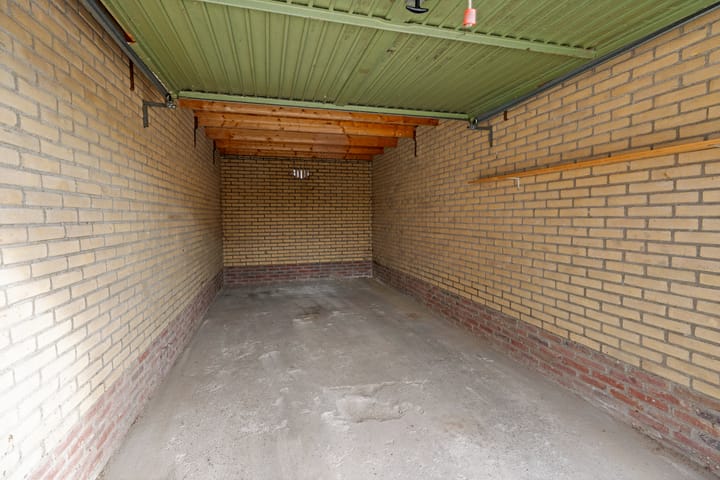 Foto 2 van Sluyterslaan