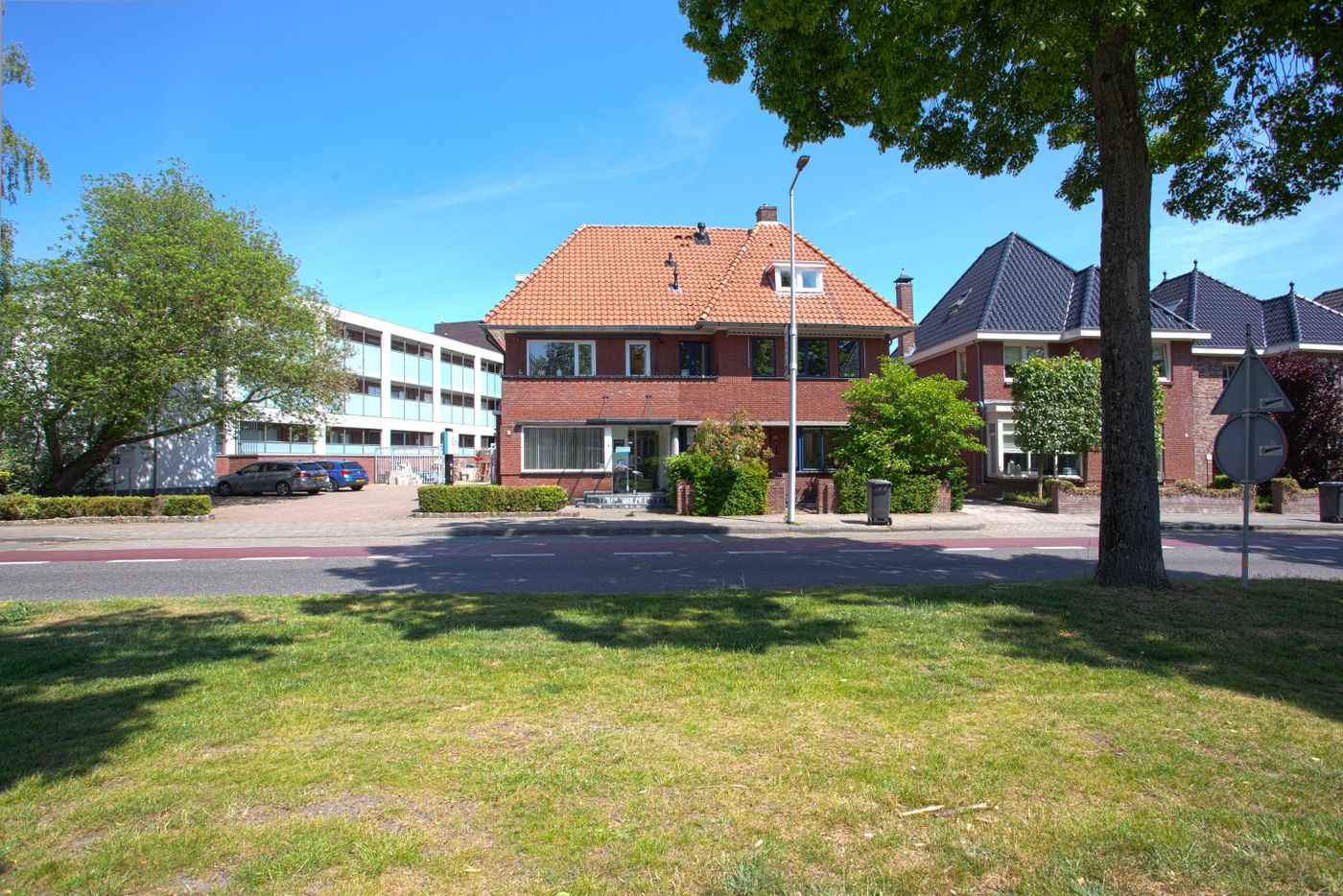 Bekijk foto 2 van Lasondersingel 37